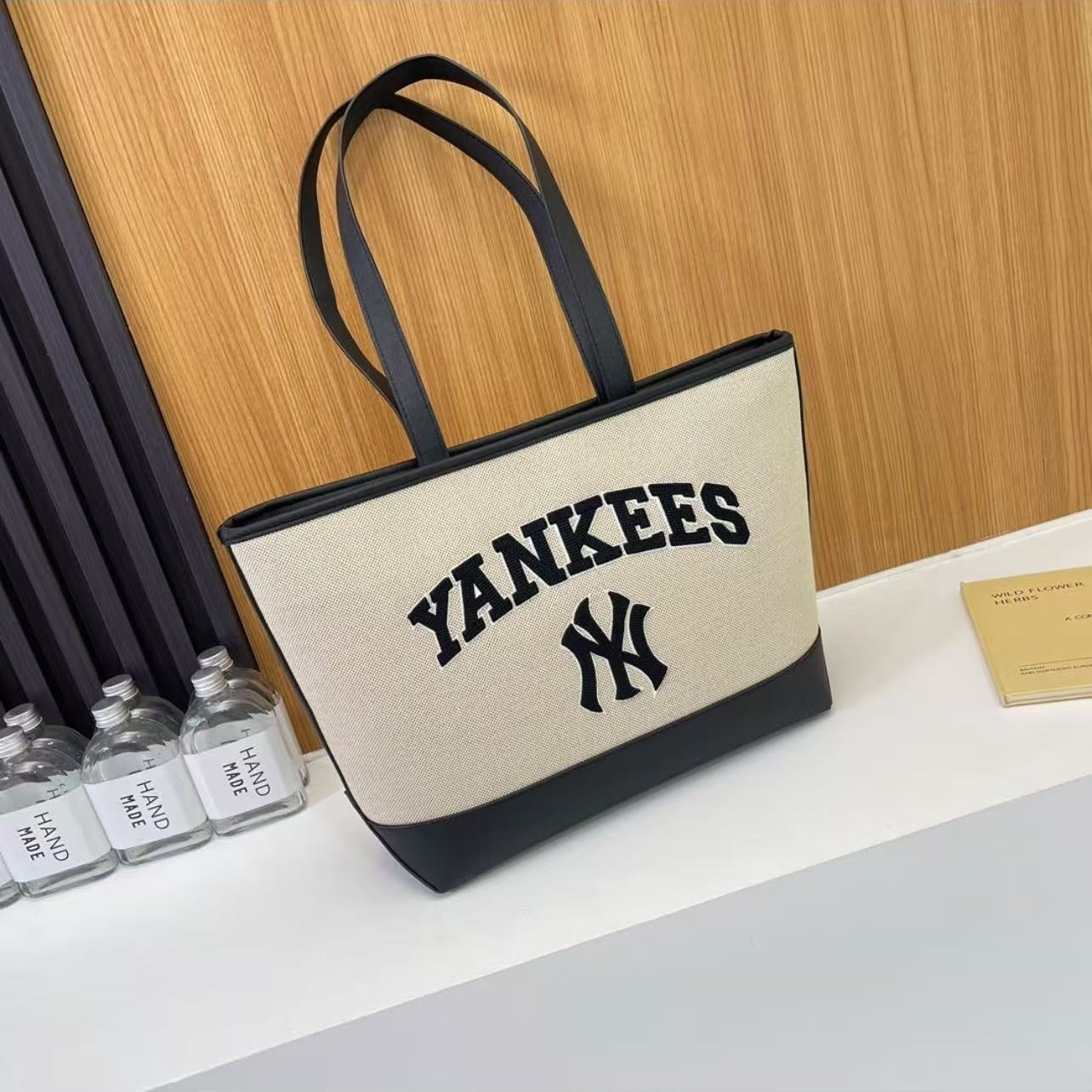 YANKEES BAGS
