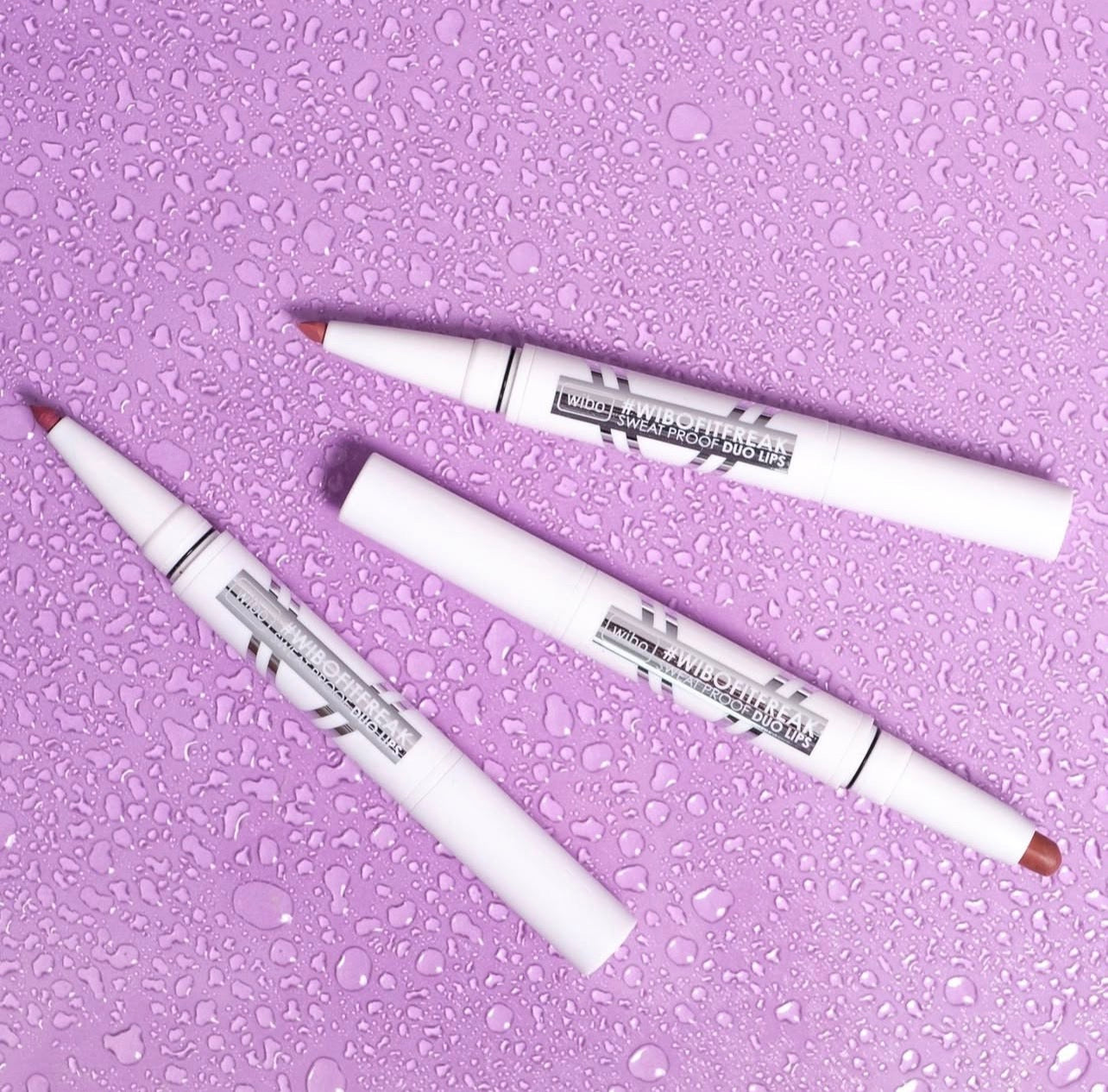 WIBO FITFREAK SWEAT PROOF DUO LIPS