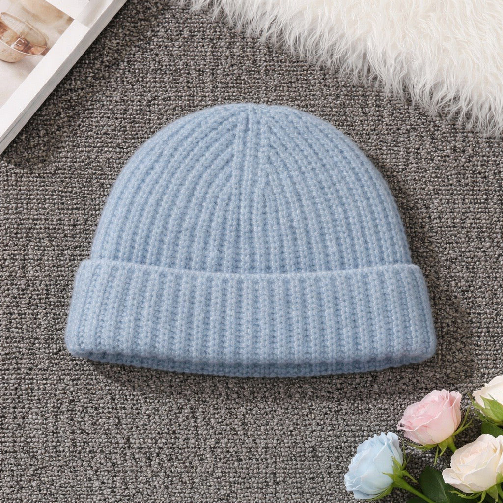 New trendy hat