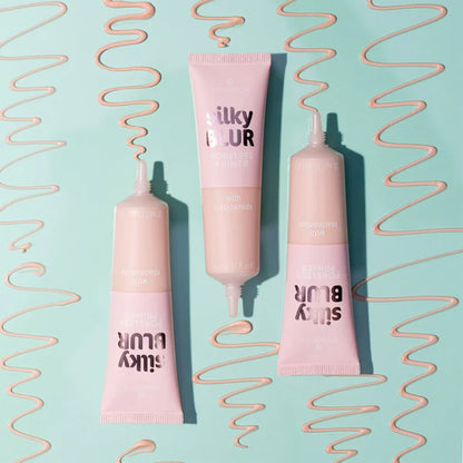 Esswnce silky blur poreless primer