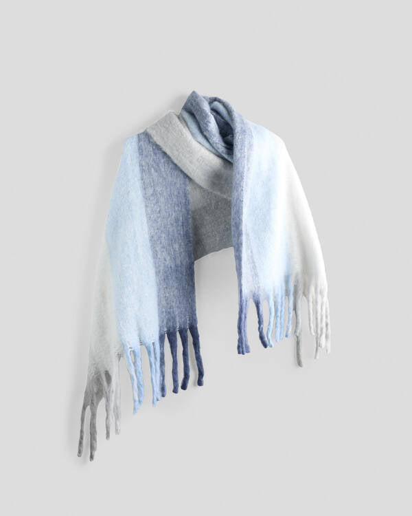 New trendy scarves 2025/2026