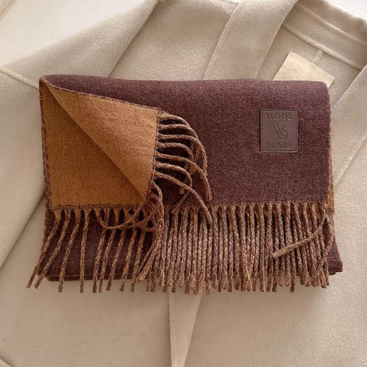New trendy scarves 2025