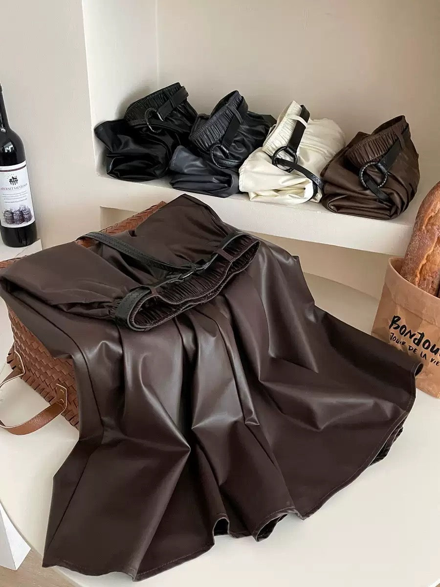 Leather skirt with belt