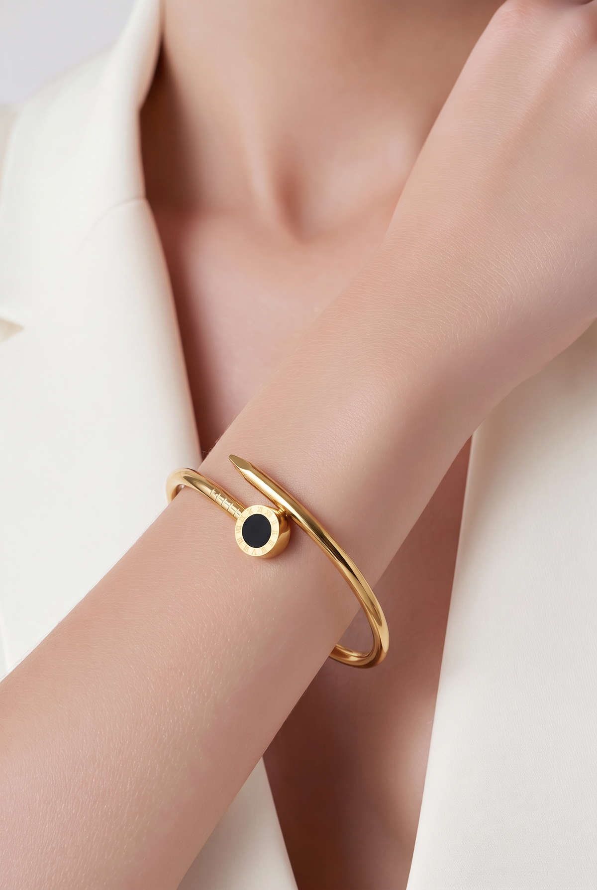 Women bracelet