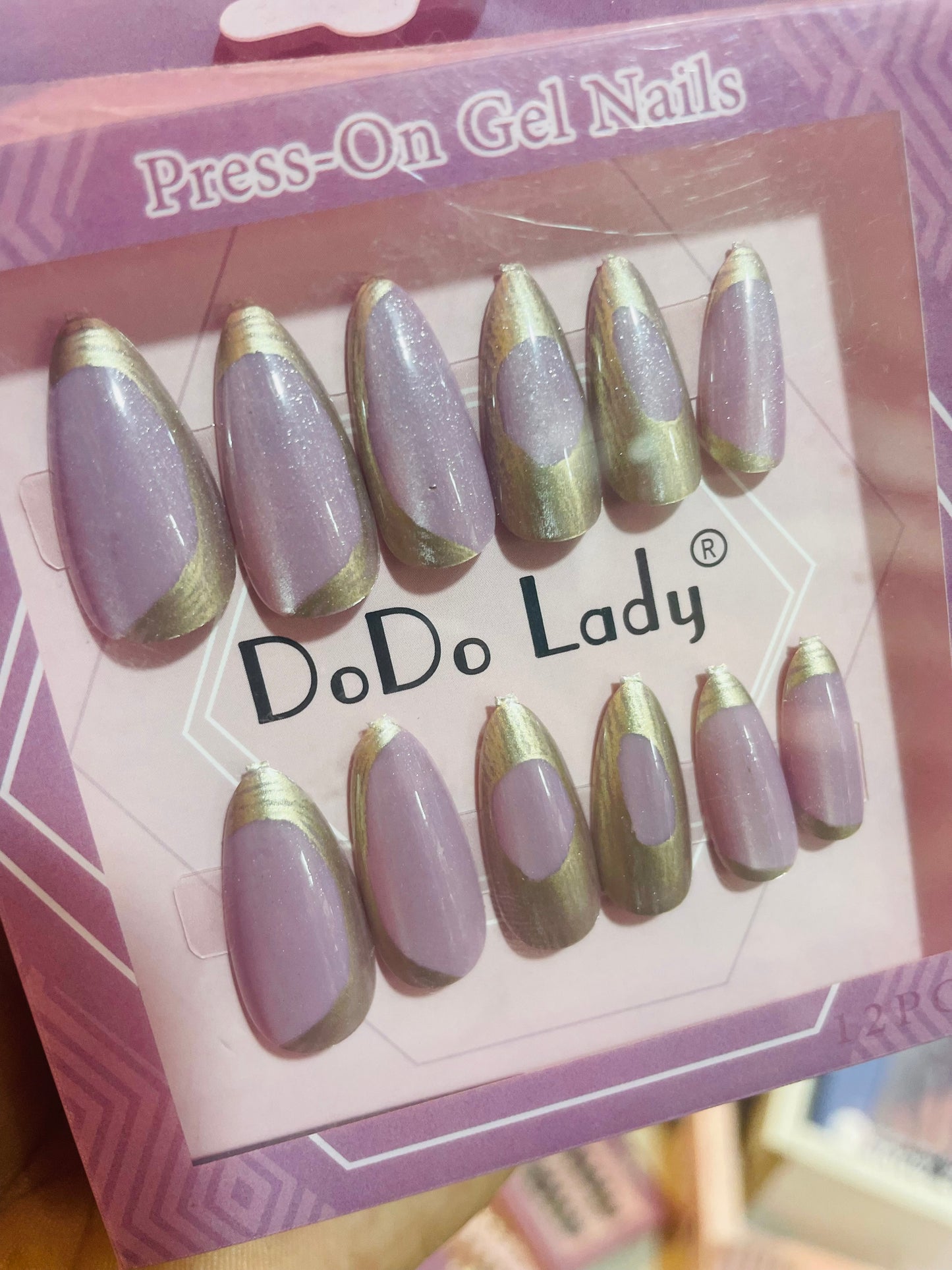 Fake nails 12 pieces with plastic glue
