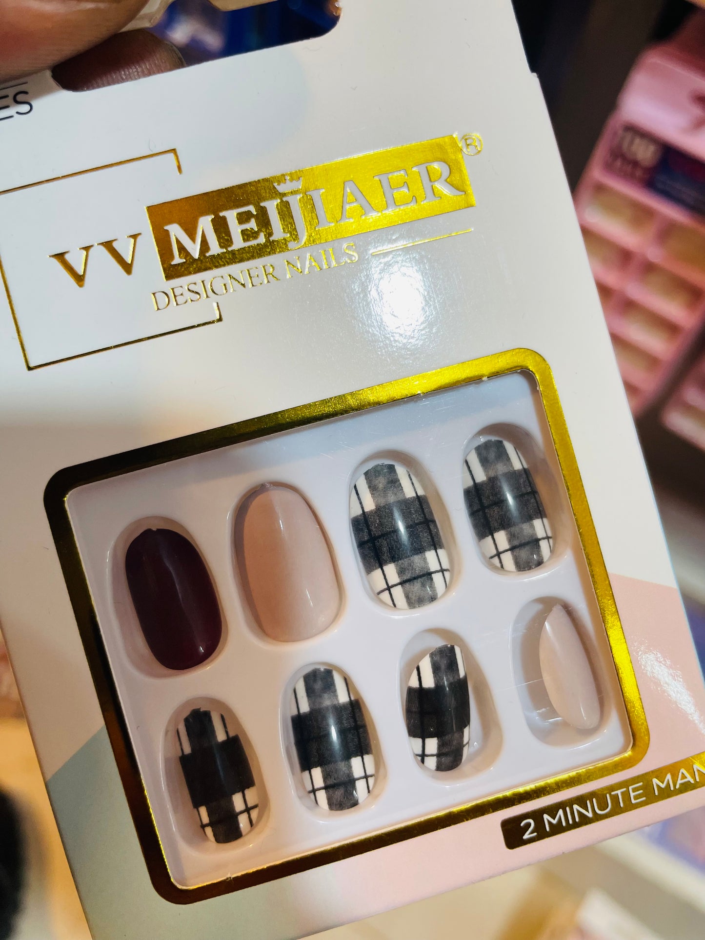 Fake nails 12 pieces with plastic glue