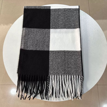 New trendy scarves