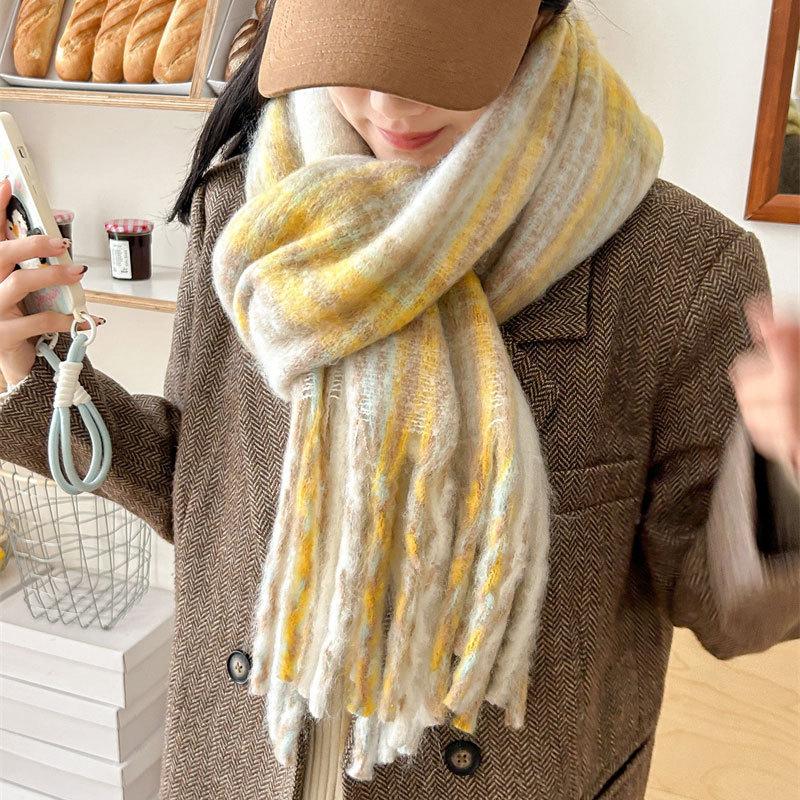 New Trendy scarves 2025