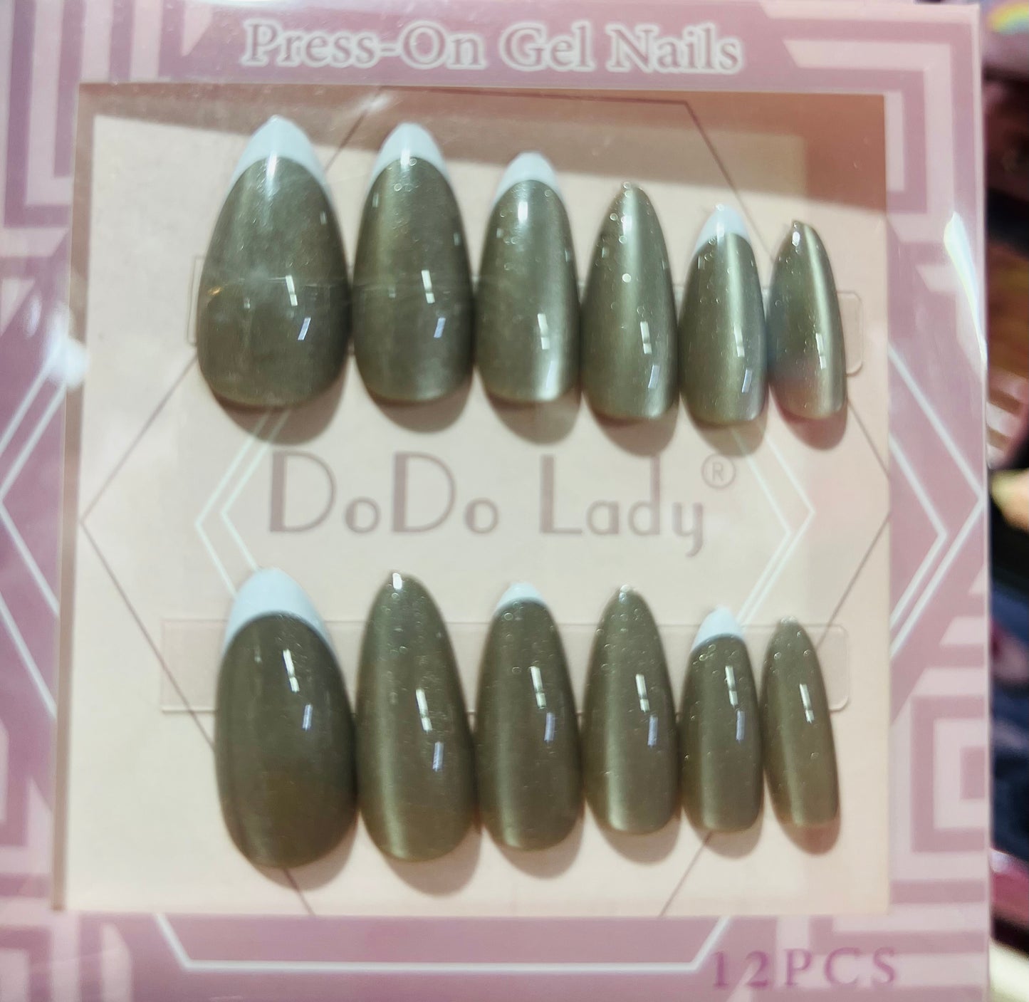 Fake nails 12 pieces with plastic glue