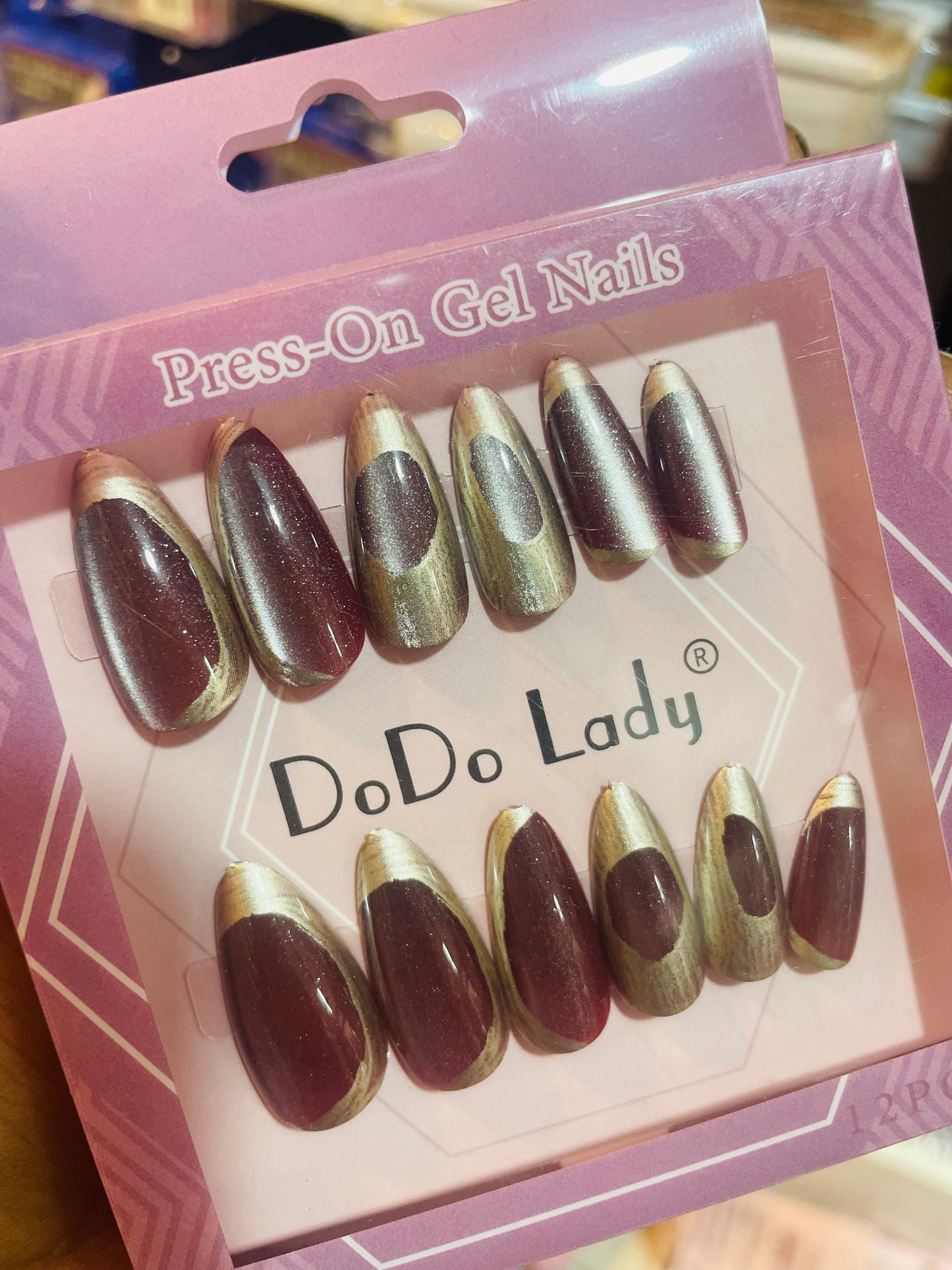 Fake nails 12 pieces with plastic glue