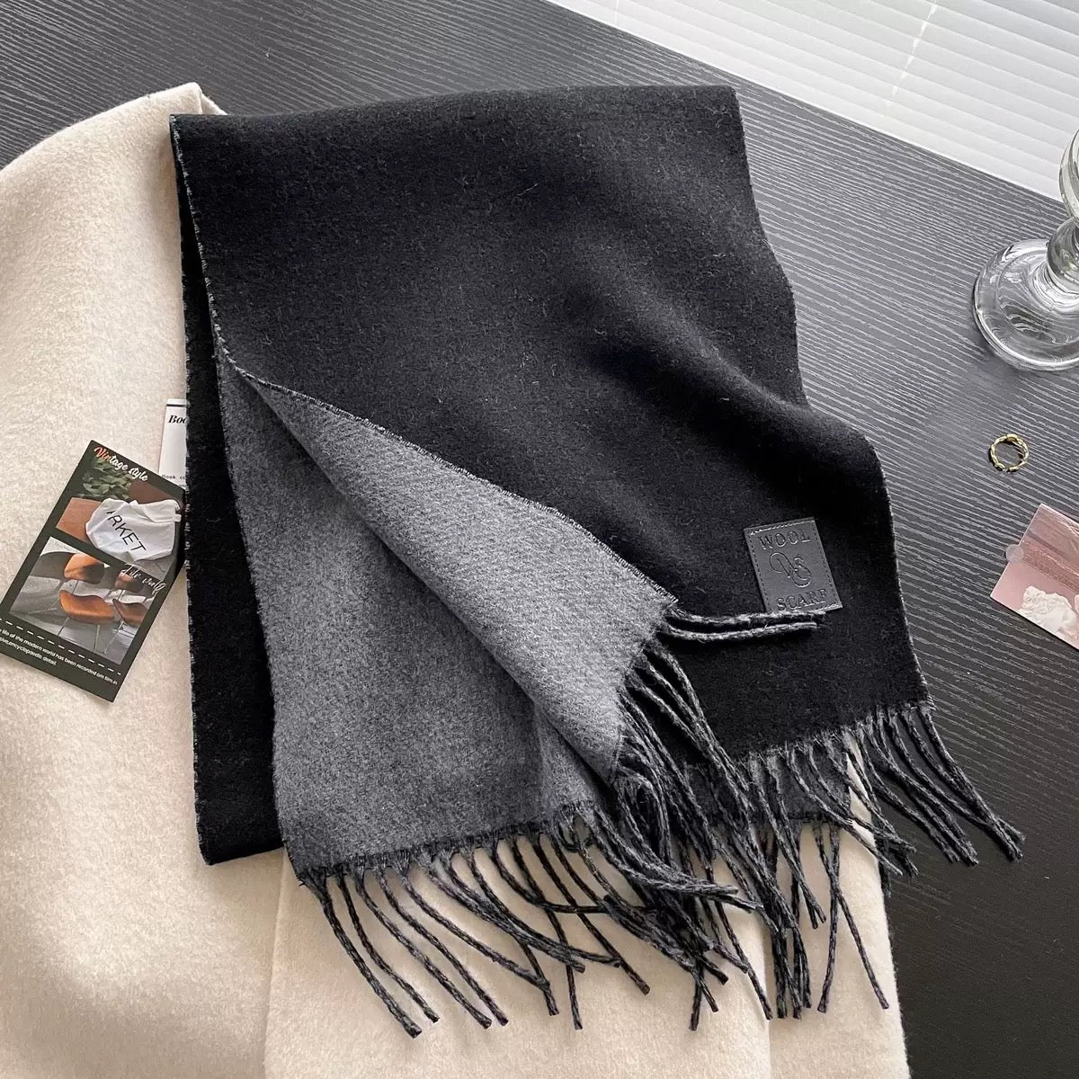 New trendy scarves 2025