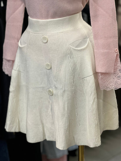 Wool skirt
