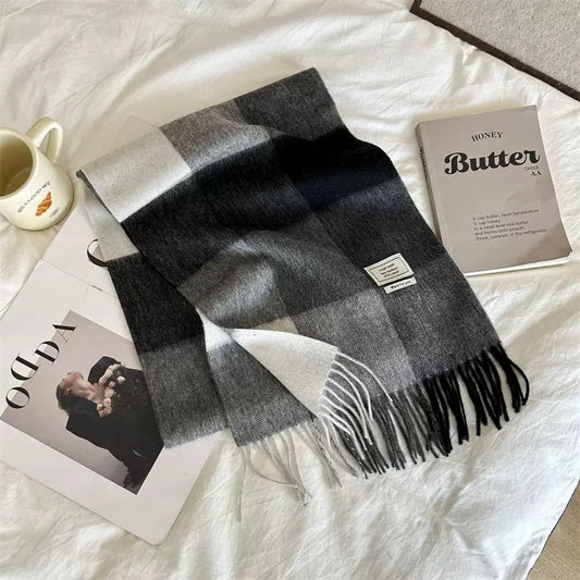 New trendy scarves