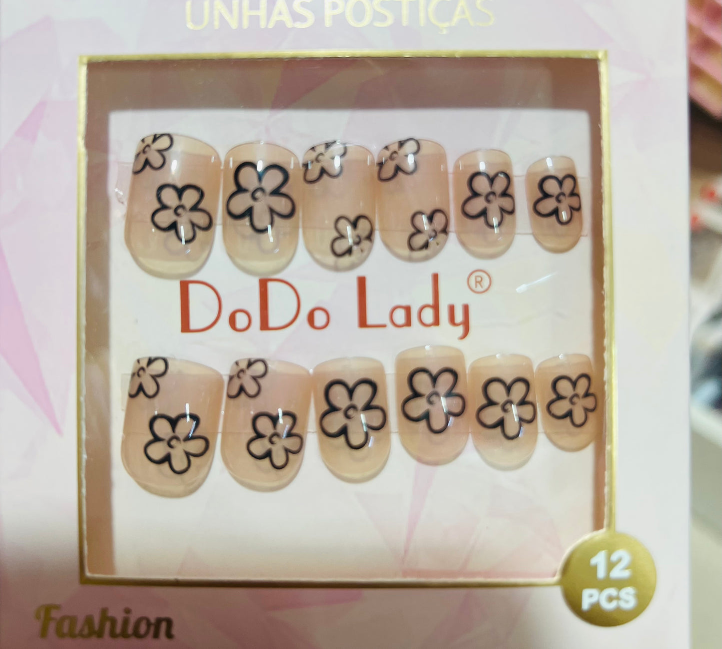 Fake nails 12 pieces with plastic glue