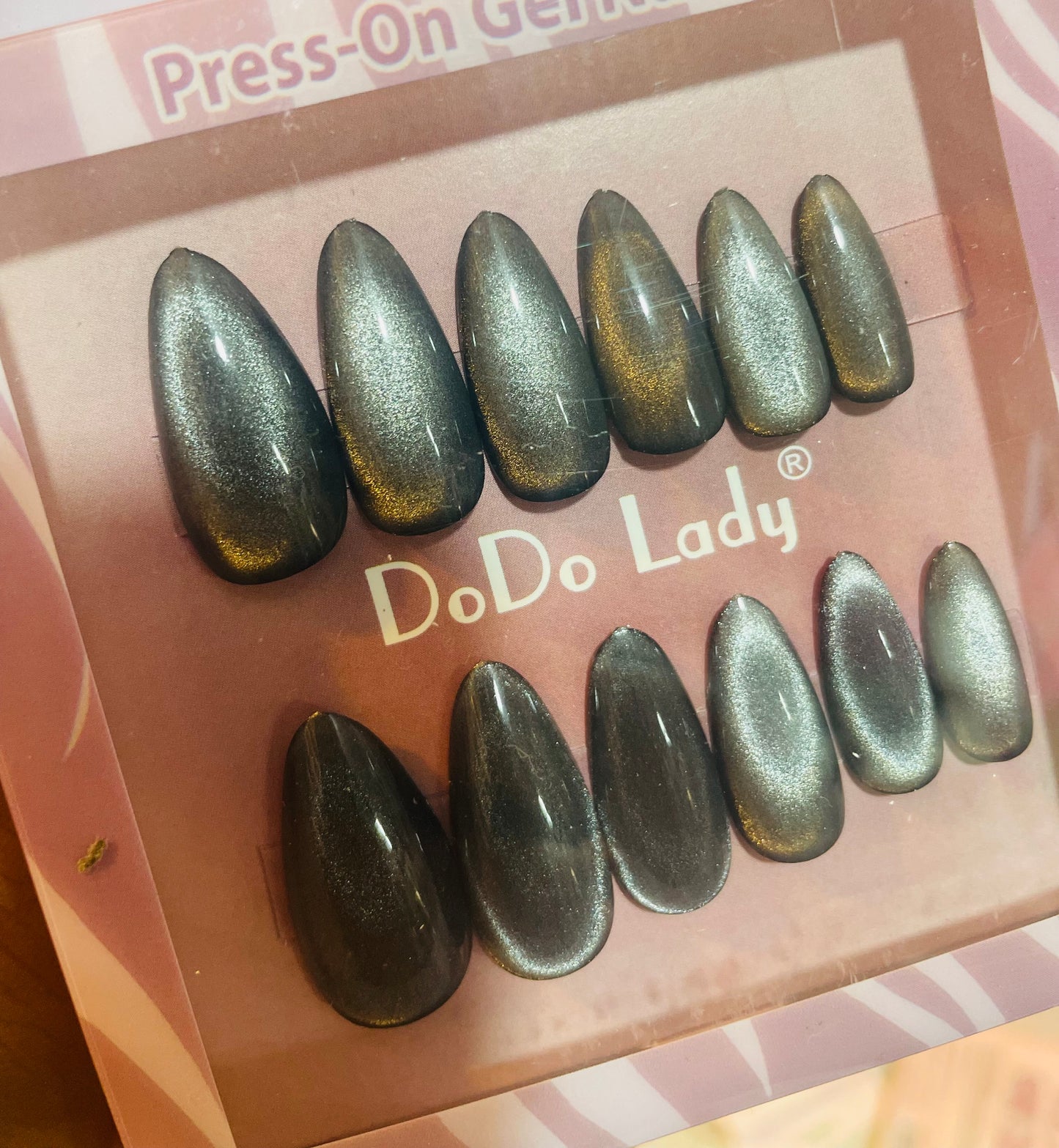Fake nails 12 pieces with plastic glue