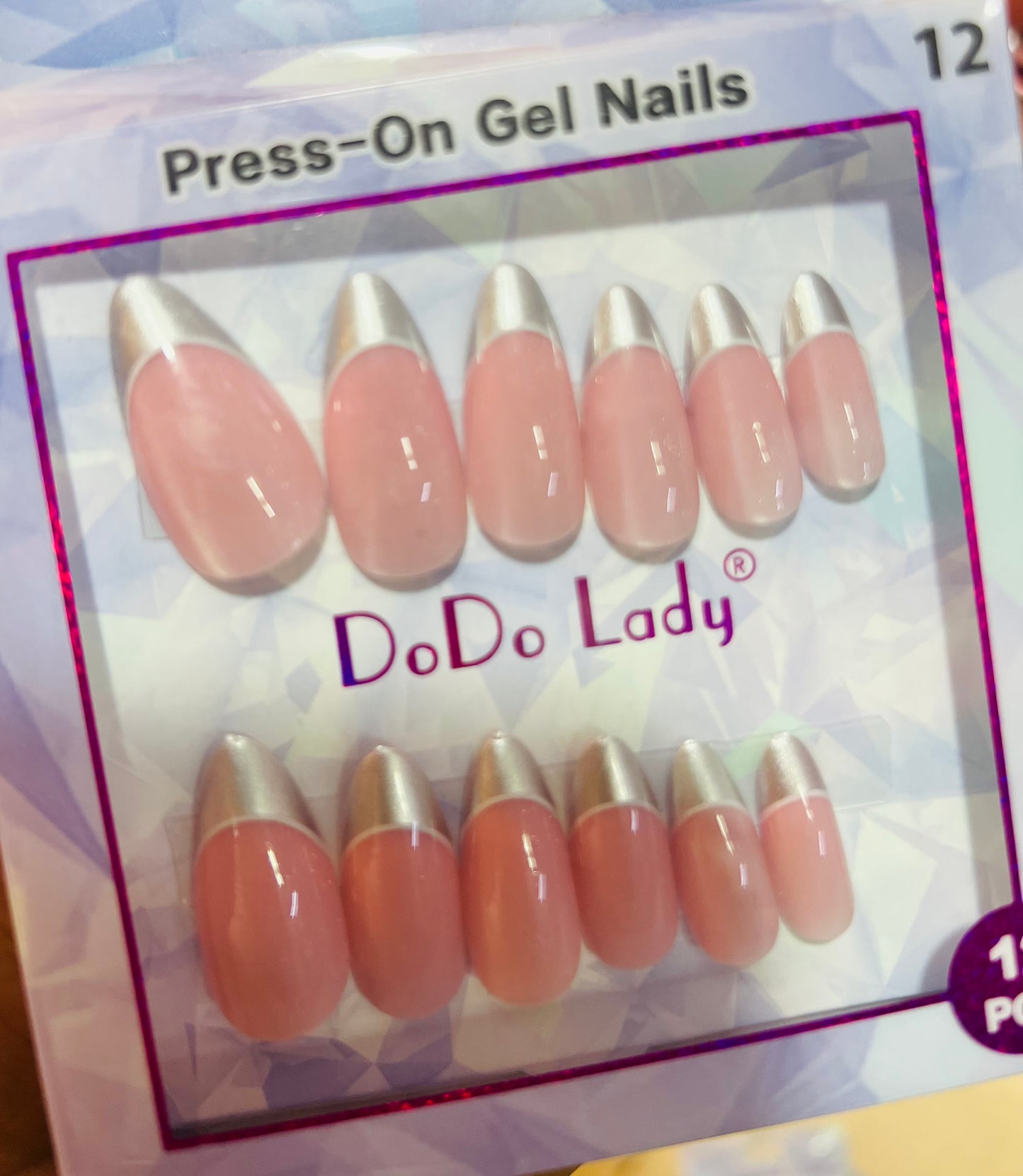 Fake nails 12 pieces with plastic glue