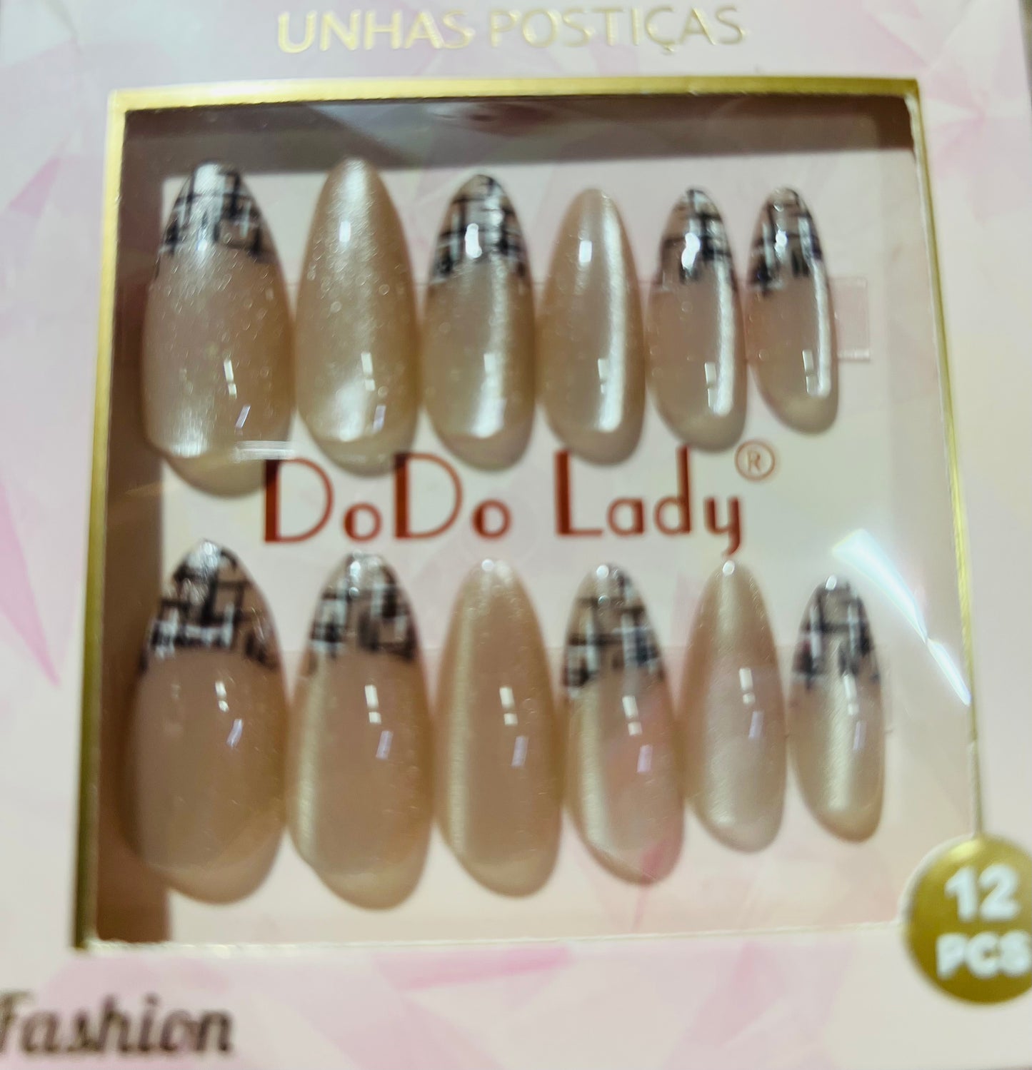Fake nails 12 pieces with plastic glue