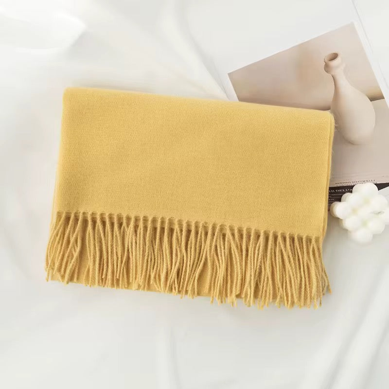 New trendy Scarves 2025