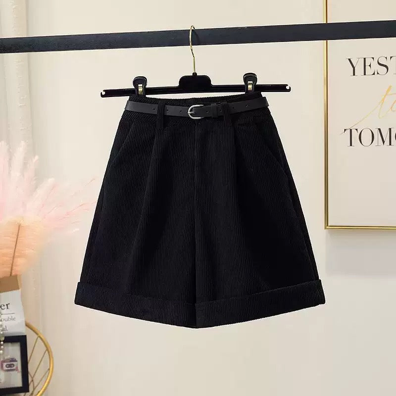 New trendy shorts