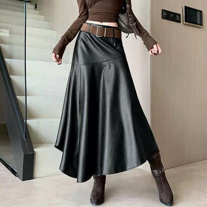 Leather skirt with belt