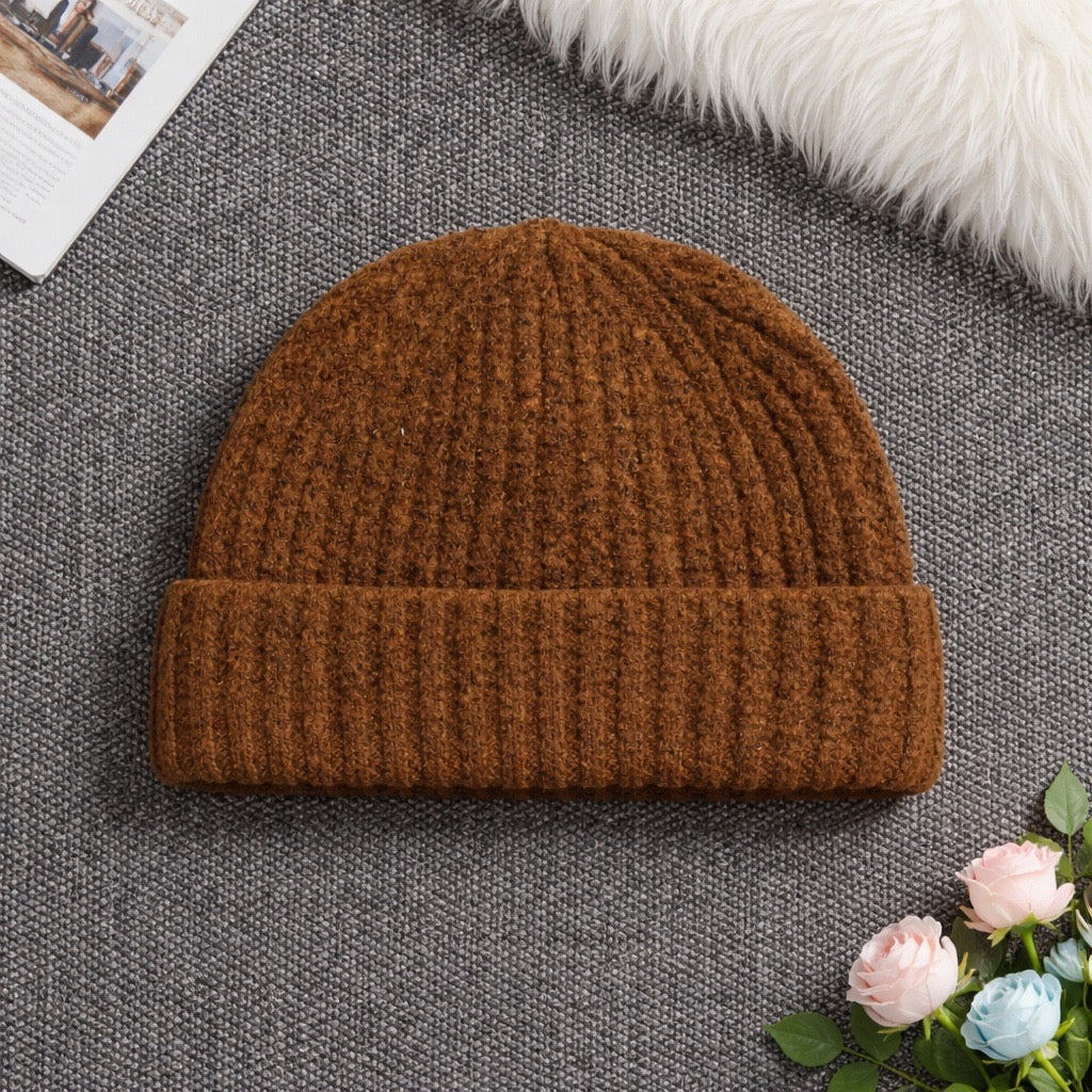 New trendy hat