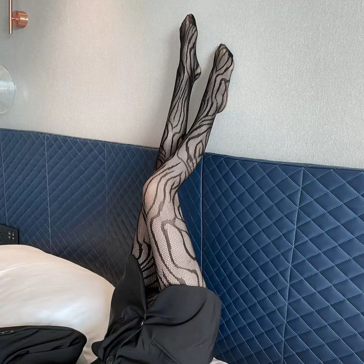 Net stockings women's summer thin leopard print bottoming pantyhose trend Sexy Slim legs Europe and the United States