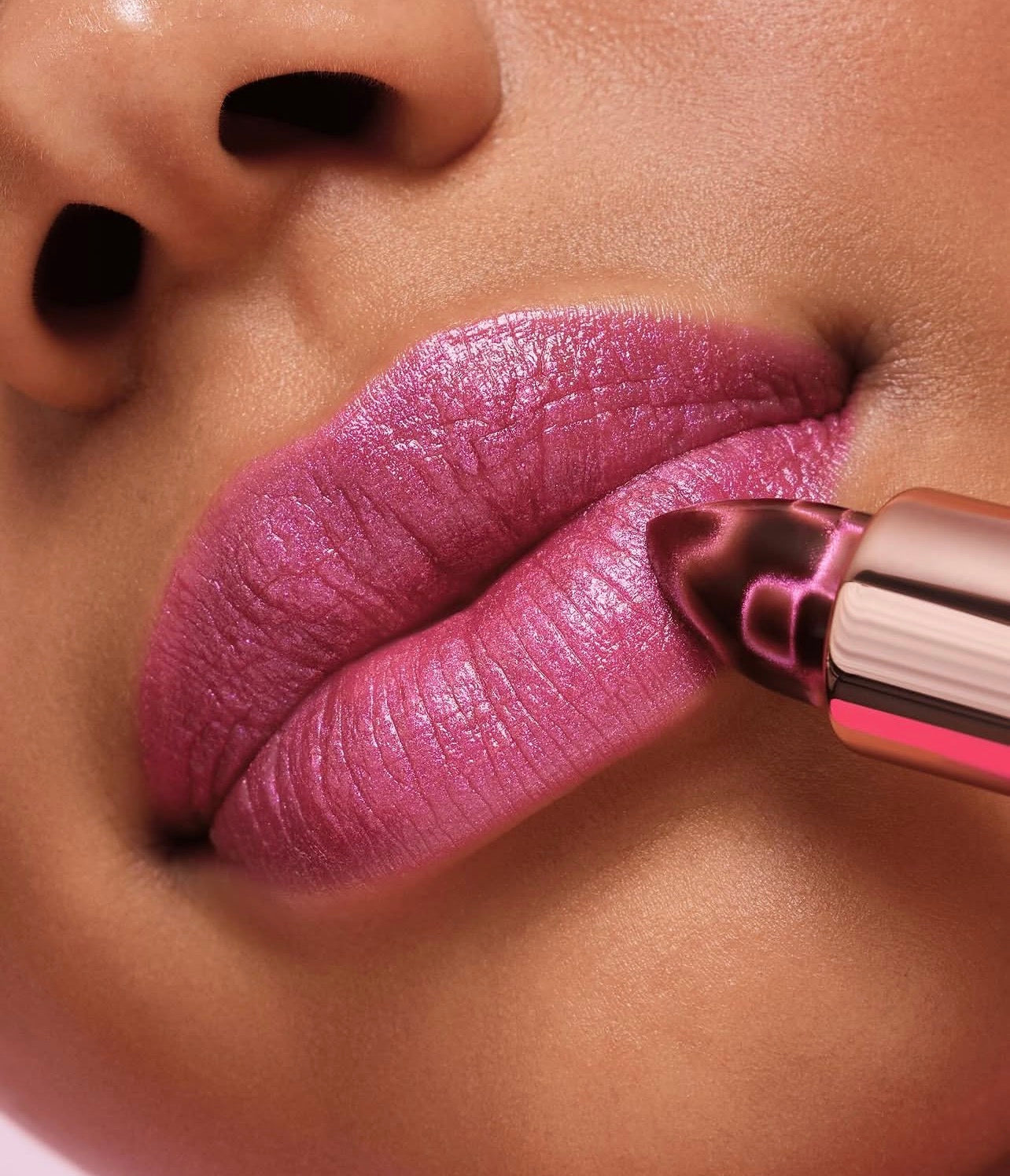 Essence colour changing lip glow