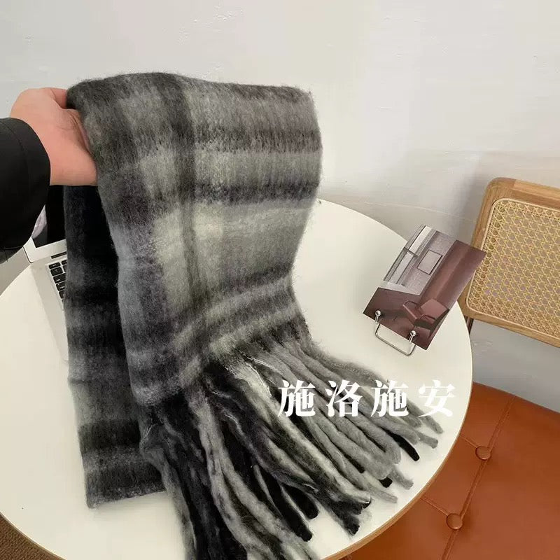 New Trendy scarves 2025