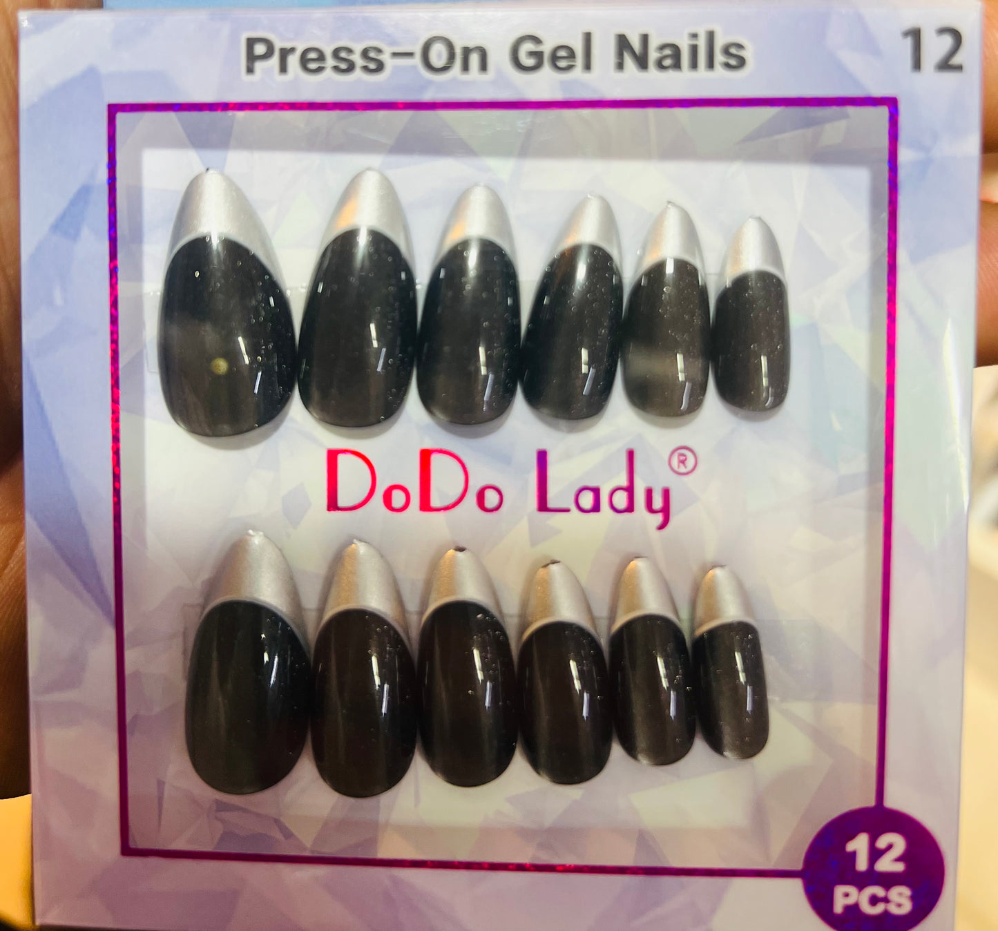 Fake nails 12 pieces with plastic glue