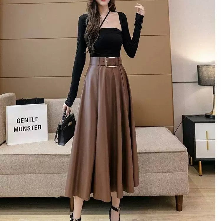 Leather skirt with belt