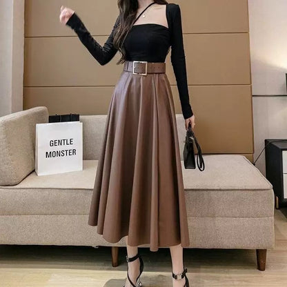 Leather skirt with belt