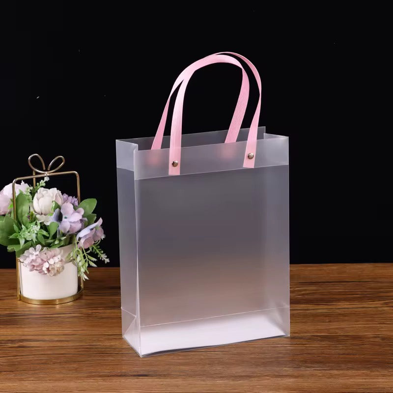 Plastick gift bags 4 colors pink/blue/beige/white