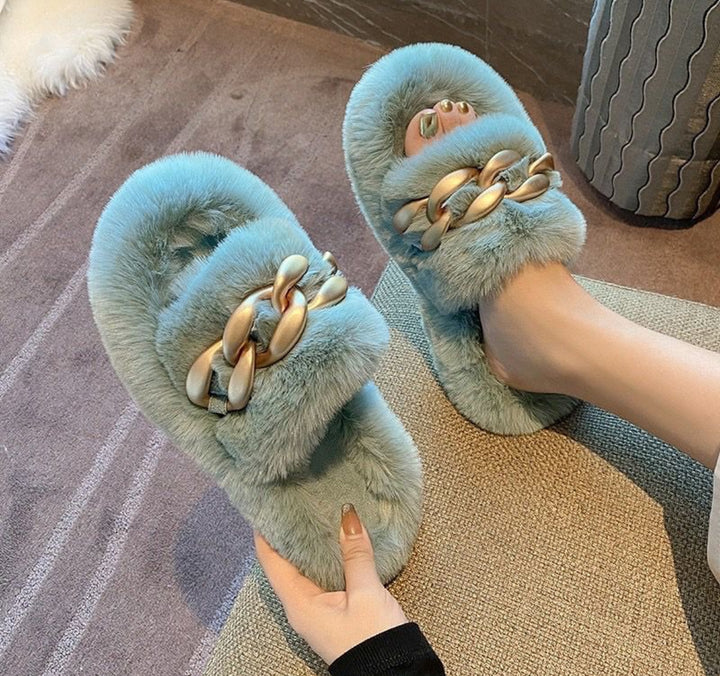 Slippers 2025